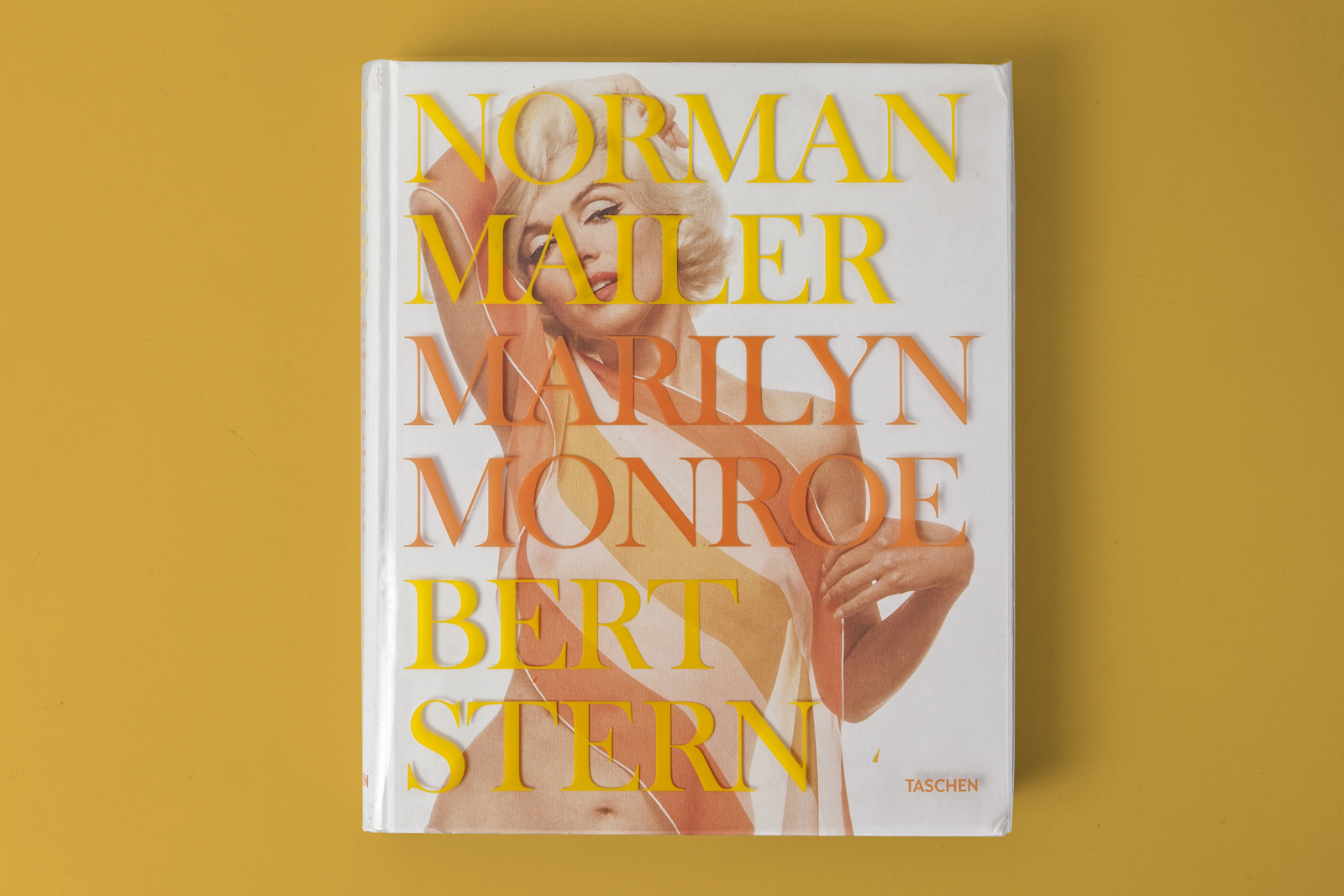 Marilyn Monroe by Norman Mailer - Bert Stern 01